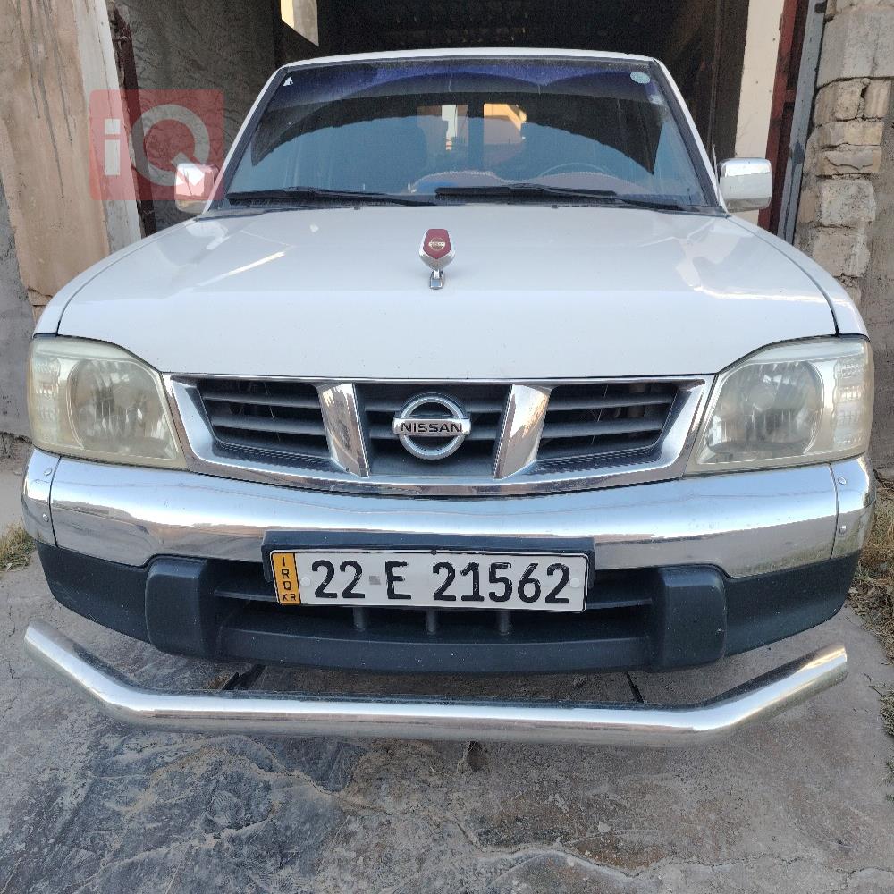 نيسان بيك اب